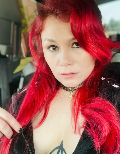 split girl topless onlyfans