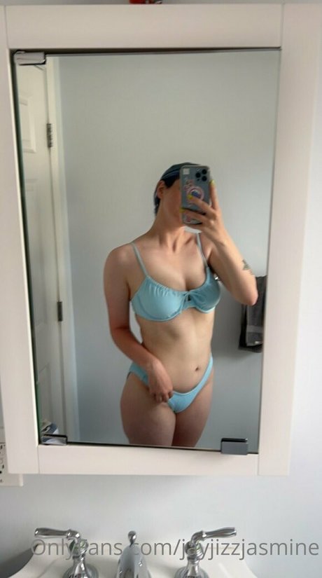 jayjizzjasmine strip onlyfans
