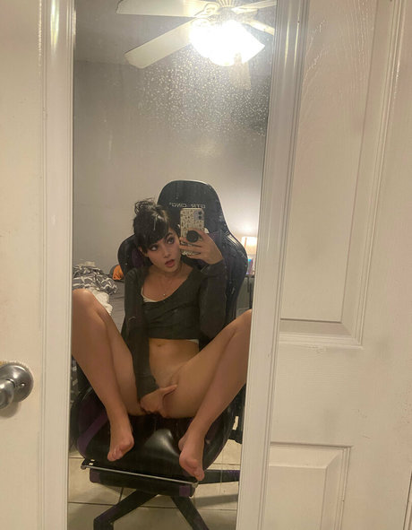 delilahraige onlyfans images