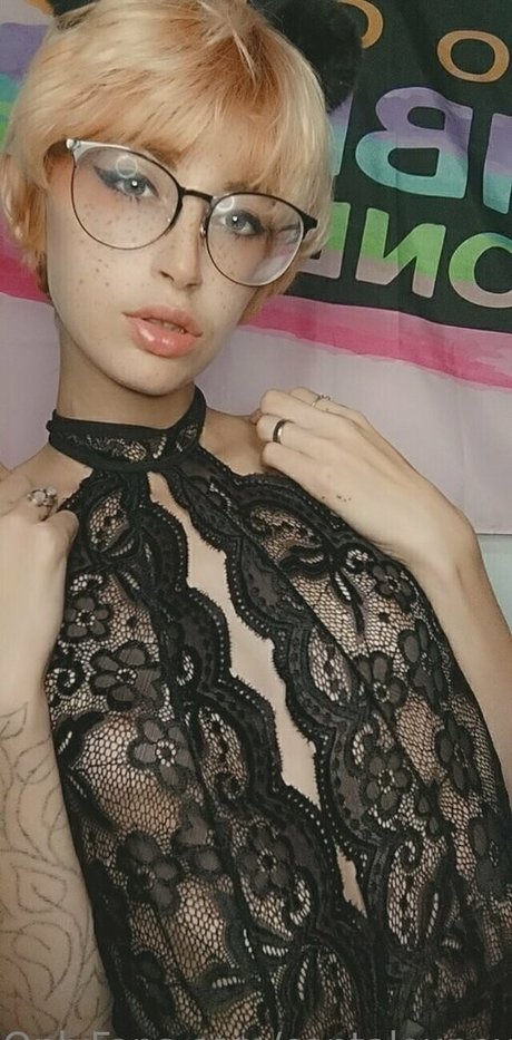 cantaloupexo onlyfans fuck