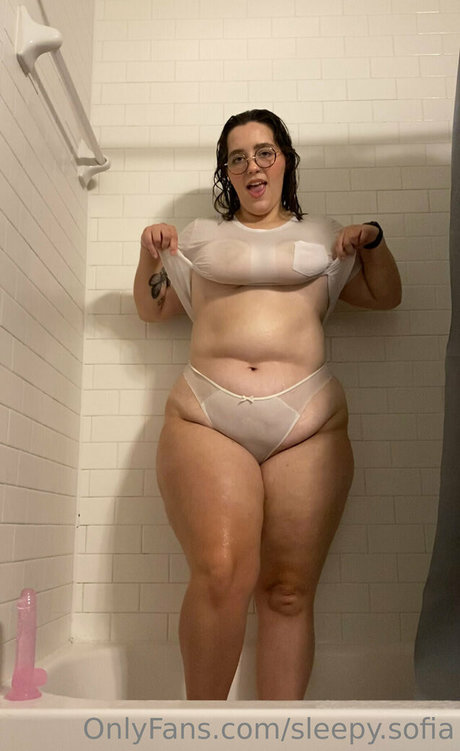 sleepy sofia onlyfans nude content