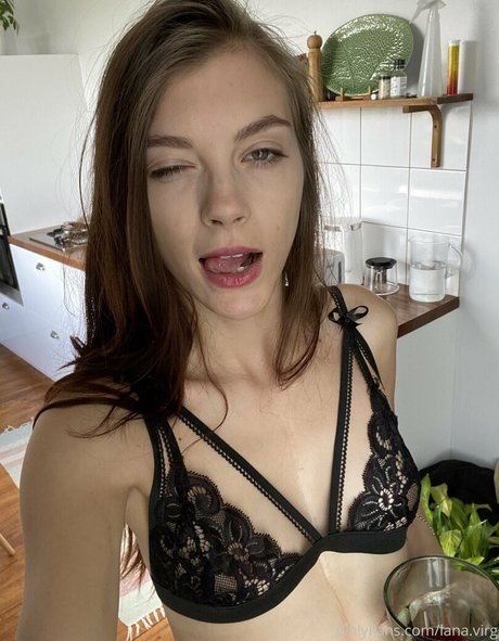 lana virg onlyfans nude