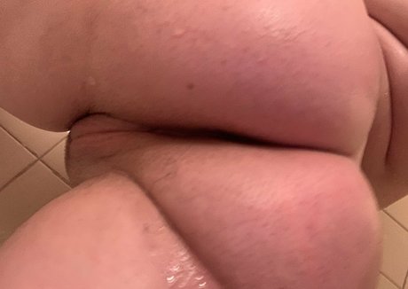 crystal2086bella onlyfans content