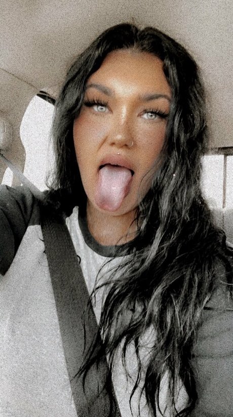 tatted baddie69 only fans leaks porn