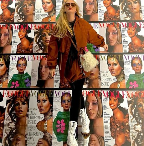 Kathryn Newton new onlyfans leaks