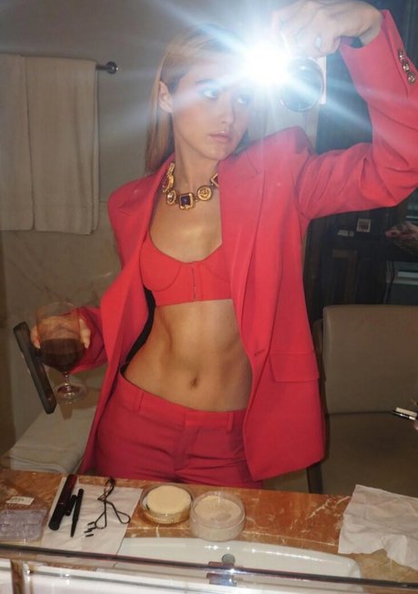 Kathryn Newton onlyfans porn