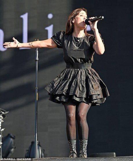 Natalie Imbruglia onlyfans leaked tits