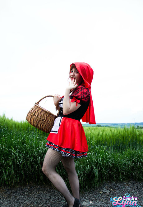 lyndralynnfree nude on onlyfans