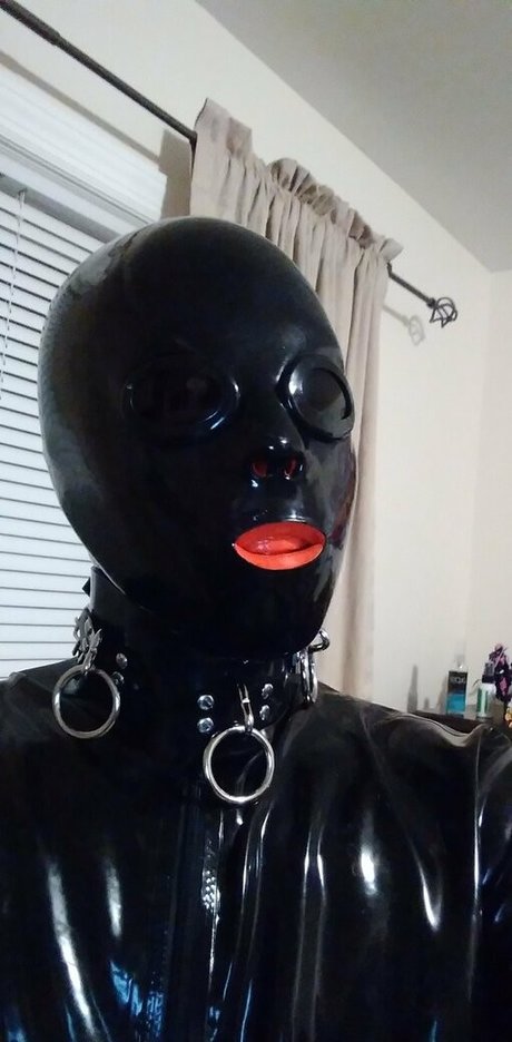 sir latexman onlyfans leaks