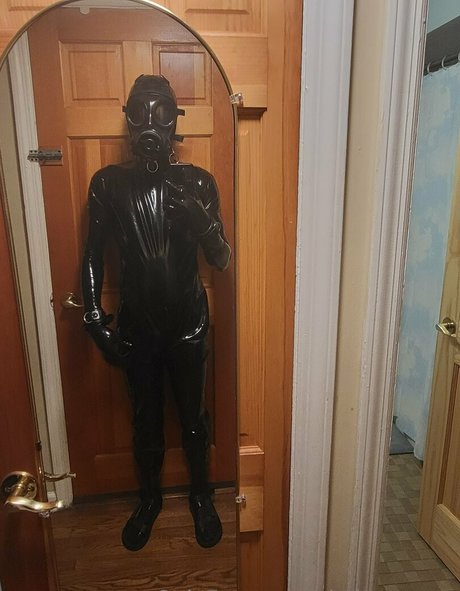 sir latexman onlyfans de