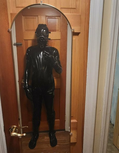 sir latexman sex tape onlyfans