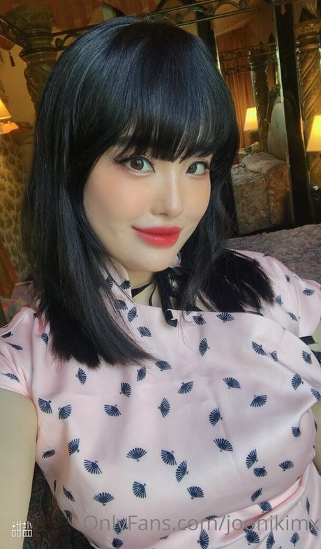 joonikimx onlyfans model
