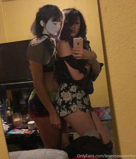 lexirosewatermefree only fans pics