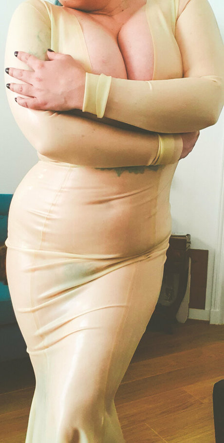 madame cherie onlyfans