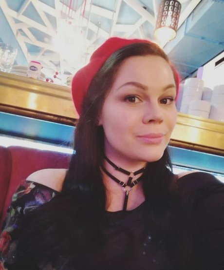 Maria Von Zarring sexy onlyfans