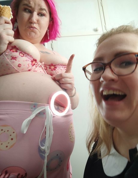 swedishbutterball onlyfans exposed