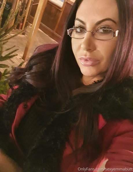 sexyemmabutt onlyfans leake