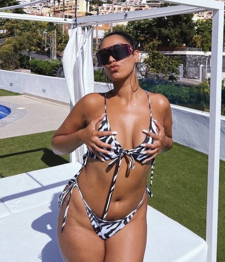 Snoochie Shy sex onlyfans