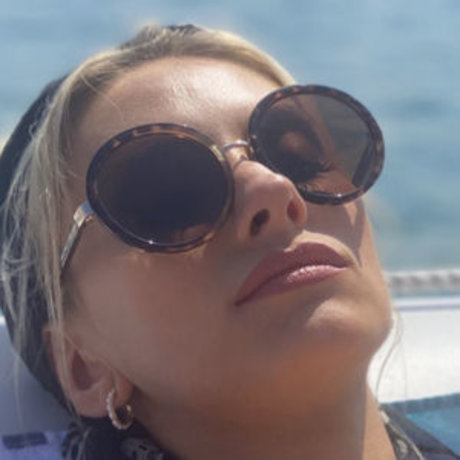 Chloe Chilton onlyfans naked