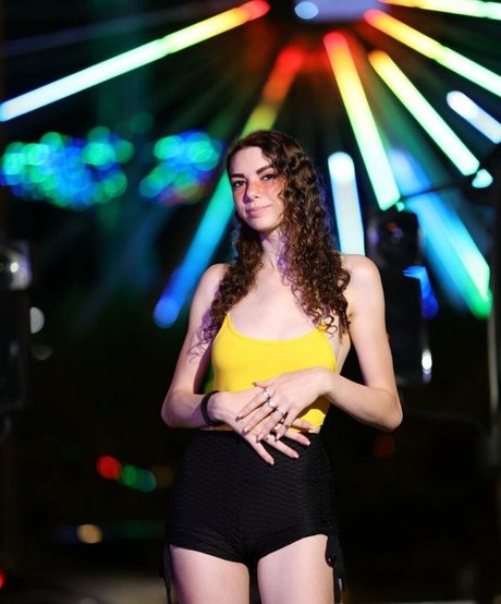 Eden Ayalon onlyfans leak nude