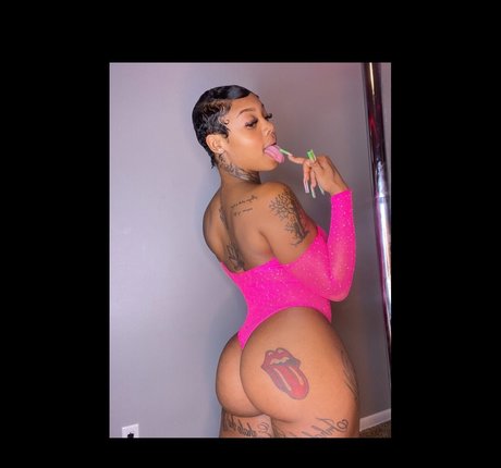 Tay1our onlyfans porn leaks