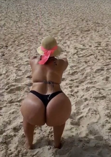 Aline Barreto onlyfans leaks xxx