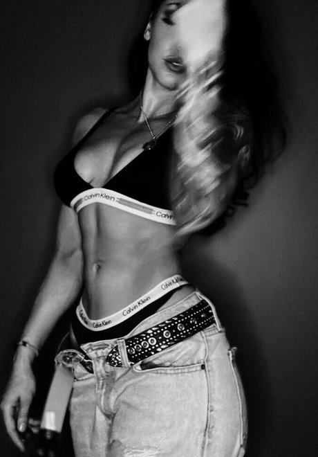 Youcancallmewenny onlyfans leaked pictures