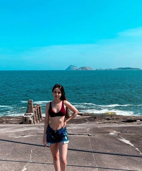 Laryssa Bitencourt free onlyfans porn