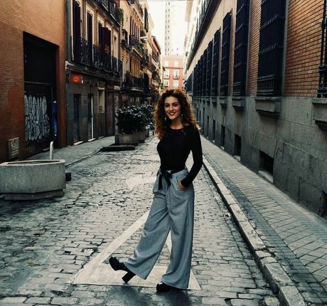 miriamvilloria onlyfans striptease