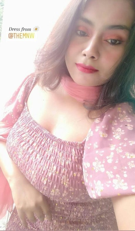 maya___20___ leaked onlyfans pics