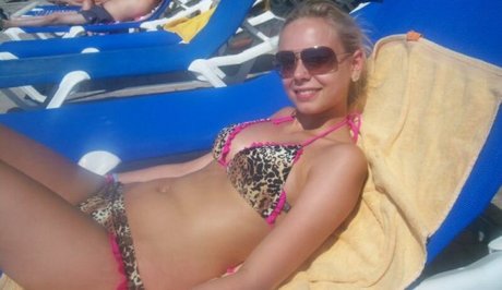 Sacha Parkinson only fans sex