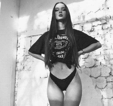 xborderline onlyfans images