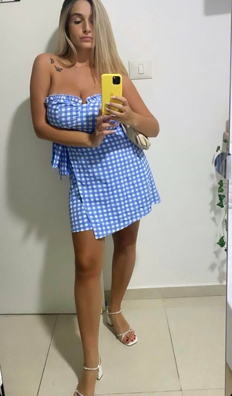 Noa Perets naked only fans