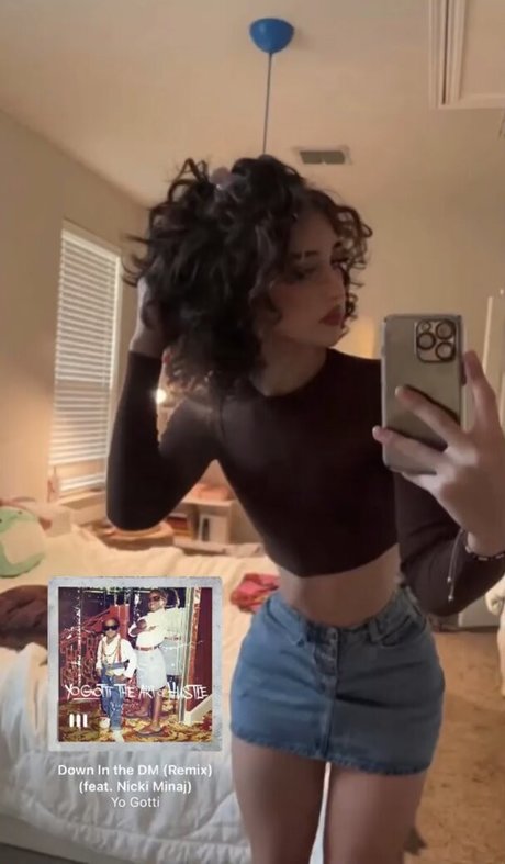 Sachadollz free onlyfans