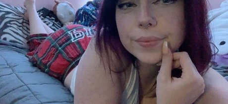 Daisyy mayyy onlyfans naked