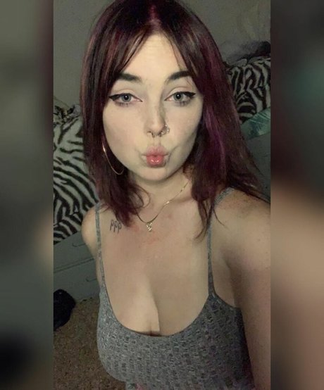 Daisyy mayyy only fans pics