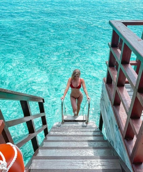 Angelica Kauer feet onlyfans