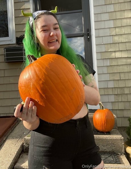 pixxxiebelle ass onlyfans