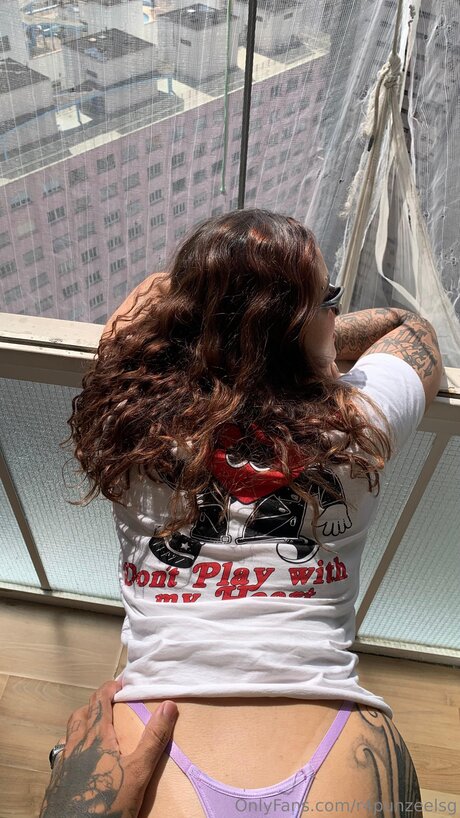 r4punzeelsg onlyfans nude porn