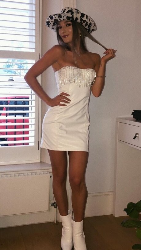 Ellyserose onlyfans archive