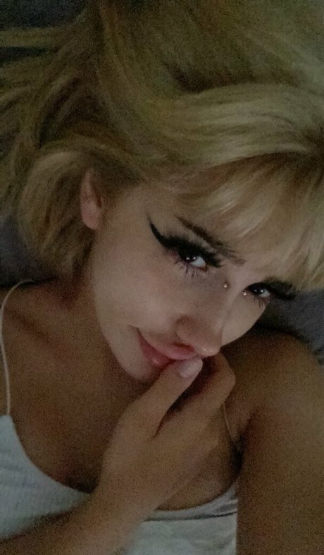 Noodle Noodlesriu onlyfans boobs