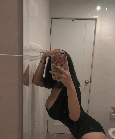 Yes Give Profile pic