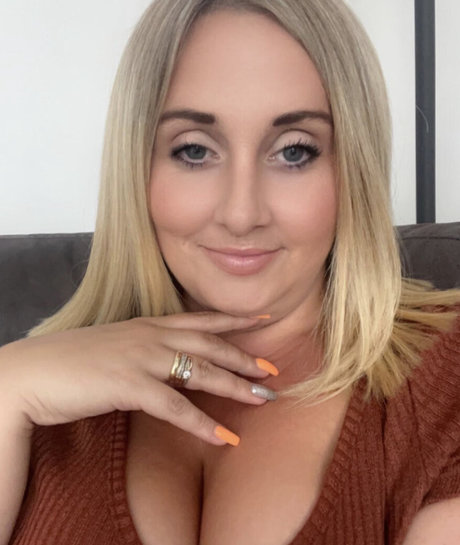 Mrandmrsbeard88 onlyfans de