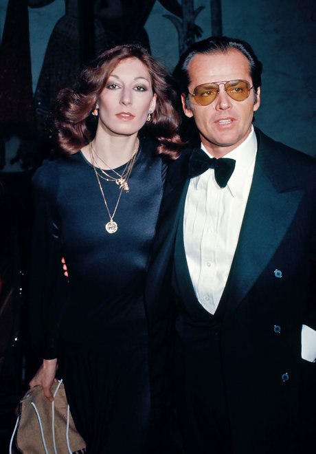 Anjelica Huston Profile pic