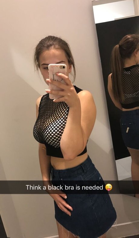 Chloe Carter onlyfans leakd