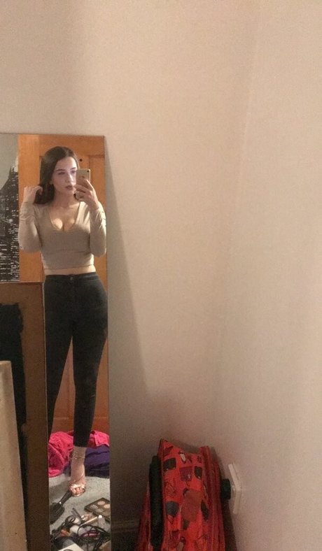 Chloe Carter onlyfans free