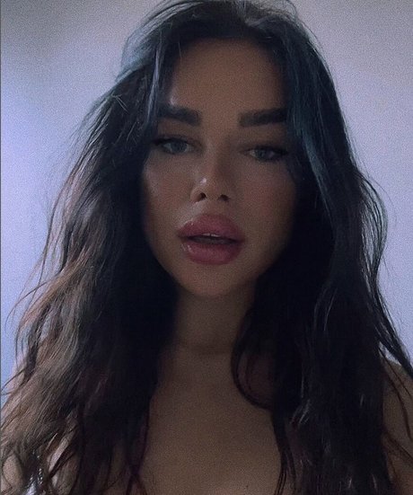 Lena Majewska onlyfans naked