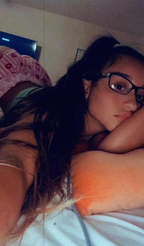 Alahna Ly onlyfans pictures