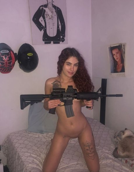 Raiane Benatti nude leak onlyfans