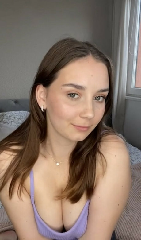 Ruby1805 onlyfans porn leaks